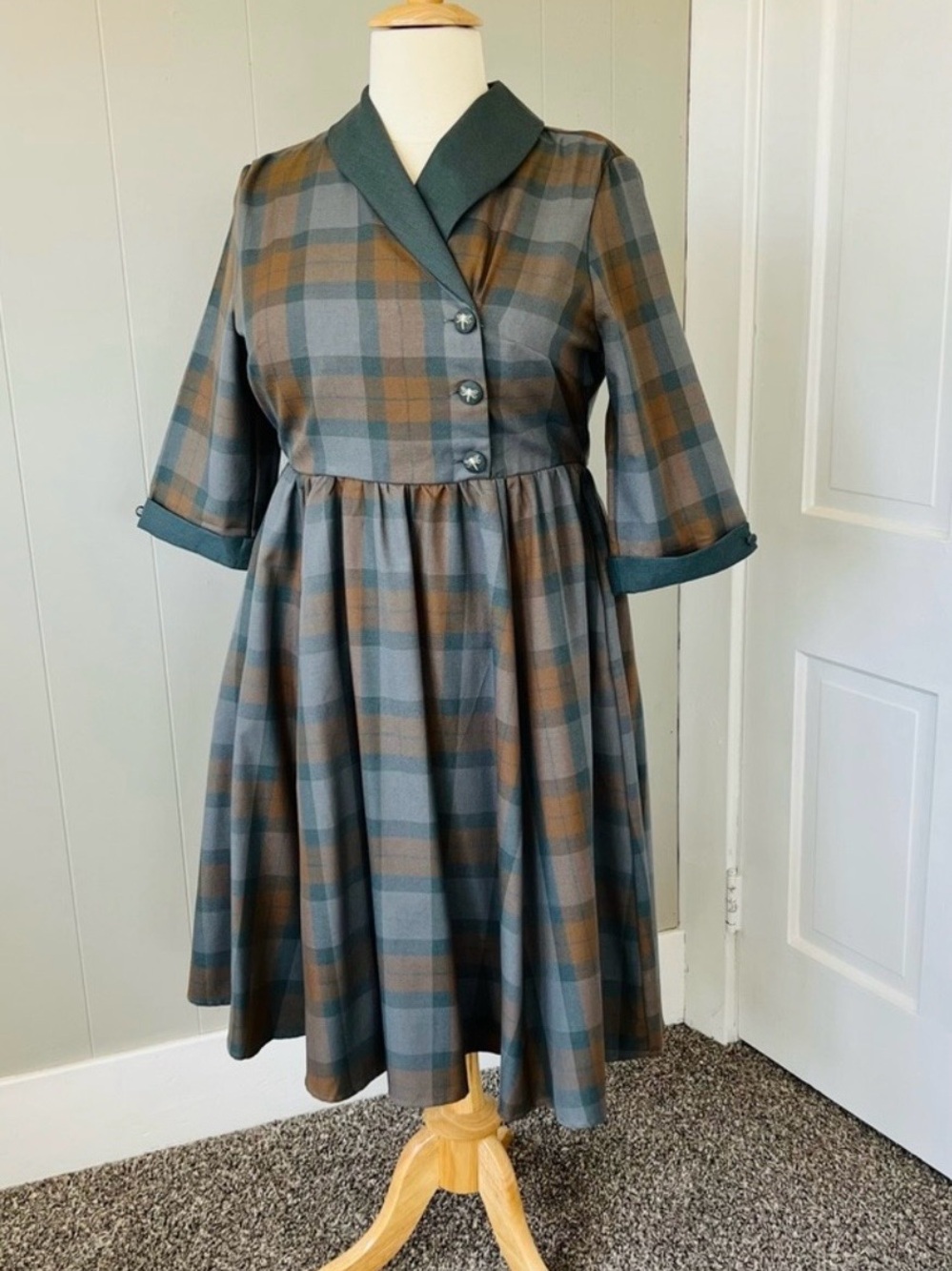 Outlander Tartan Plaid Midi Dress XL NWT Claire Fraser Cottagecore Scottish